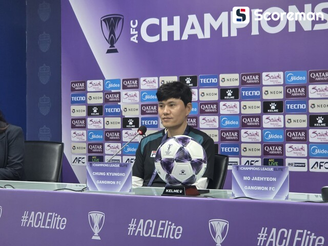 부리람 원정경기 앞둔 정경호 강원 감독, 